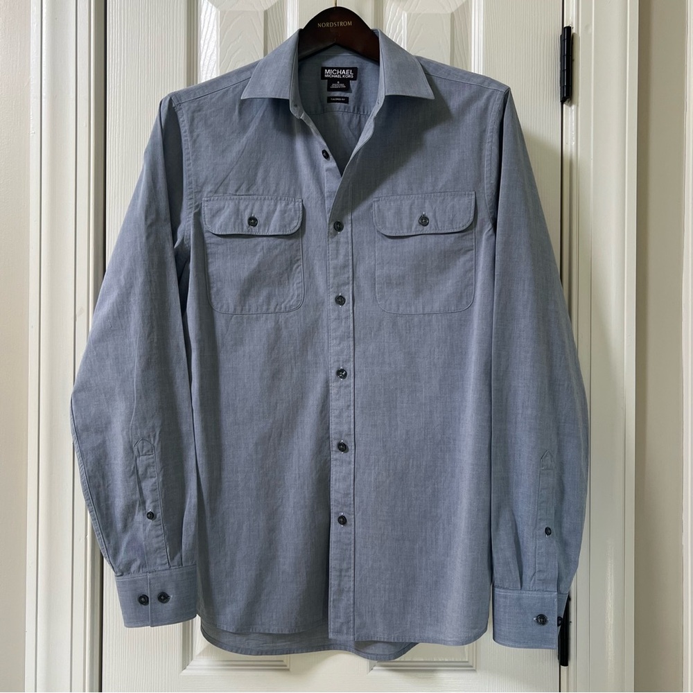 Michael Kors Men's Tailored Fit Light Blue Button-Down long Sleeve Shirt Size S
